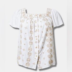 Torrid Cotton Linen White and Gold Embroidered Flutter Sleeve Blouse